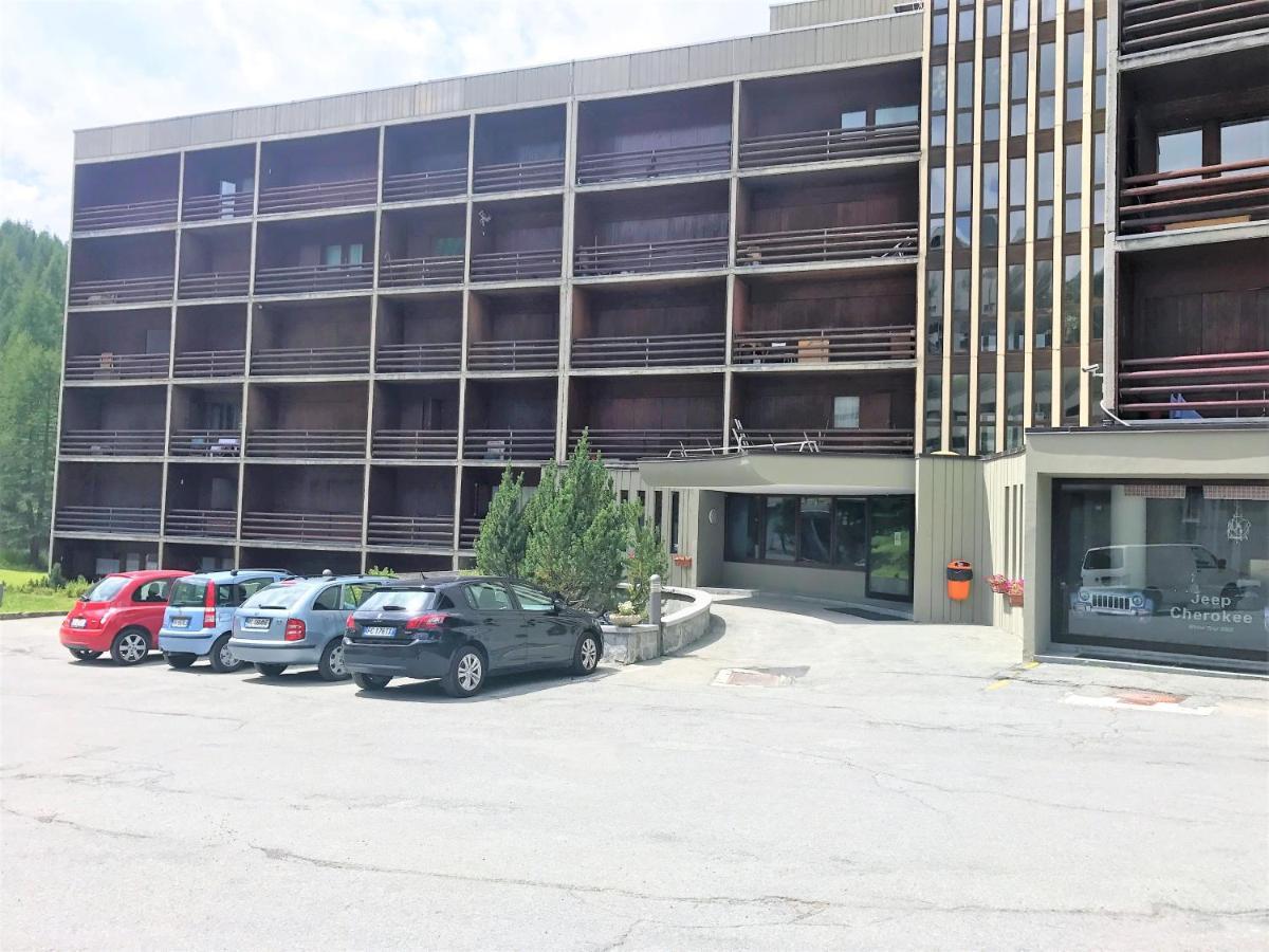 Apartmán Complesso “I Dadi” Breuil-Cervinia Exteriér fotografie